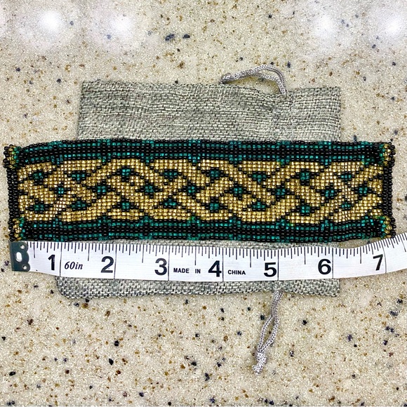 Celtic Knot Work Beaded Bracelet with Magnetic Closure in Green, Black, & Gold - Picture 3 of 6